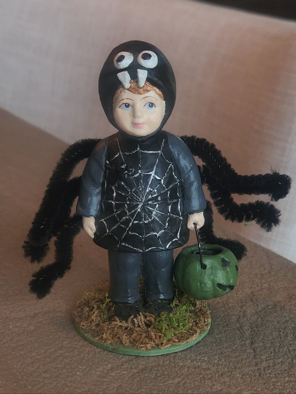 BETHANY LOWE Halloween Webster Spider boy costumed figurine TD8576 NWT